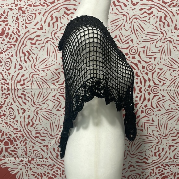 Black beaded Hand crochet wrap with scalloped edge beaded details, women’s wrap - Picture 6 of 8